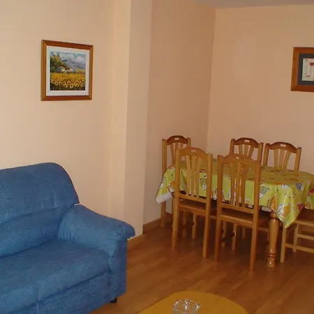 El Portal La Puebla De Valverde