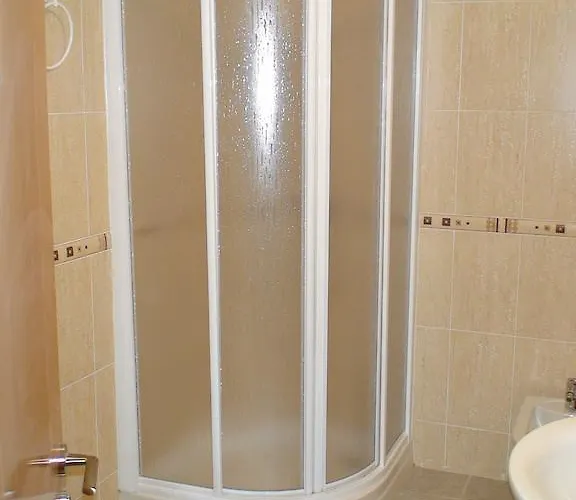 El Portal * La Puebla De Valverde