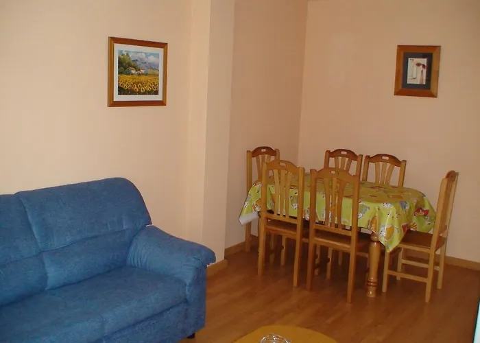 El Portal La Puebla De Valverde